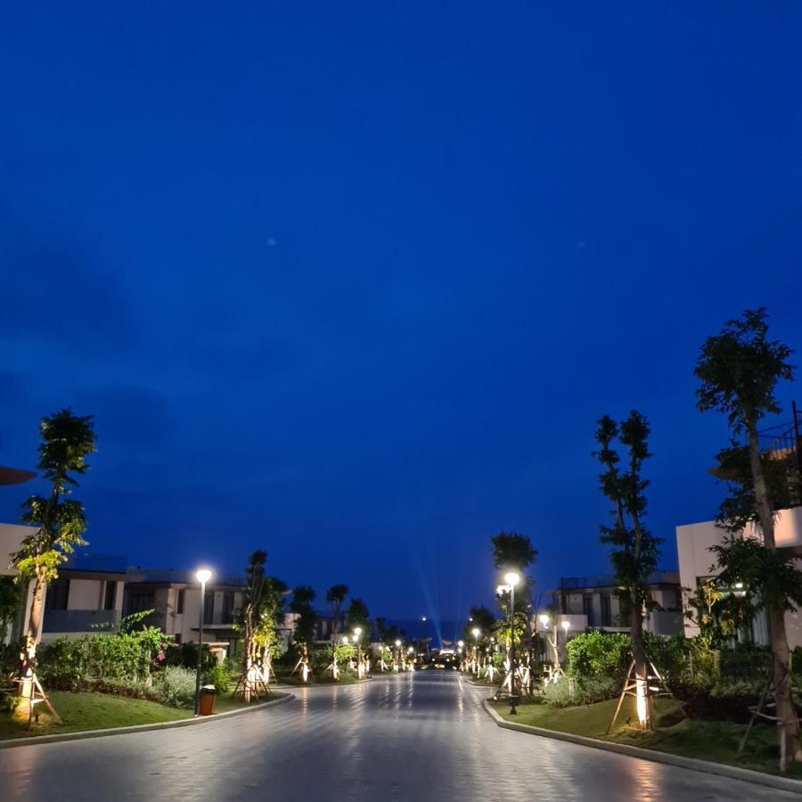Sea View Villa In Wyndham Garden Cam Ranh 나트랑 외부 사진